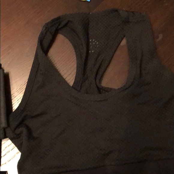 Hot Shaper - small Racker Back tank NWT - Picture 5 of 6